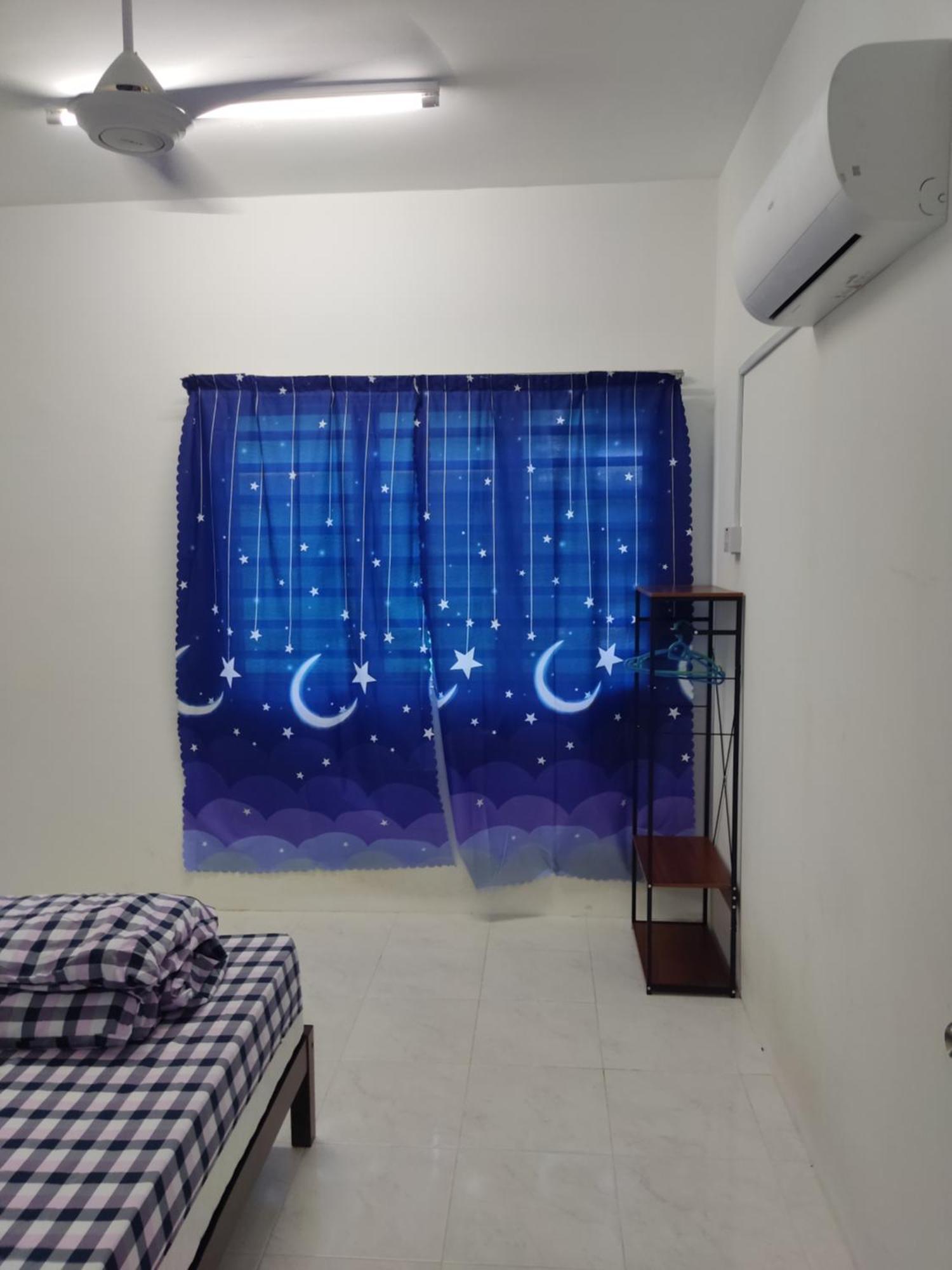 2Storey Asraf'S Homestay Seri Iskandar Luaran gambar